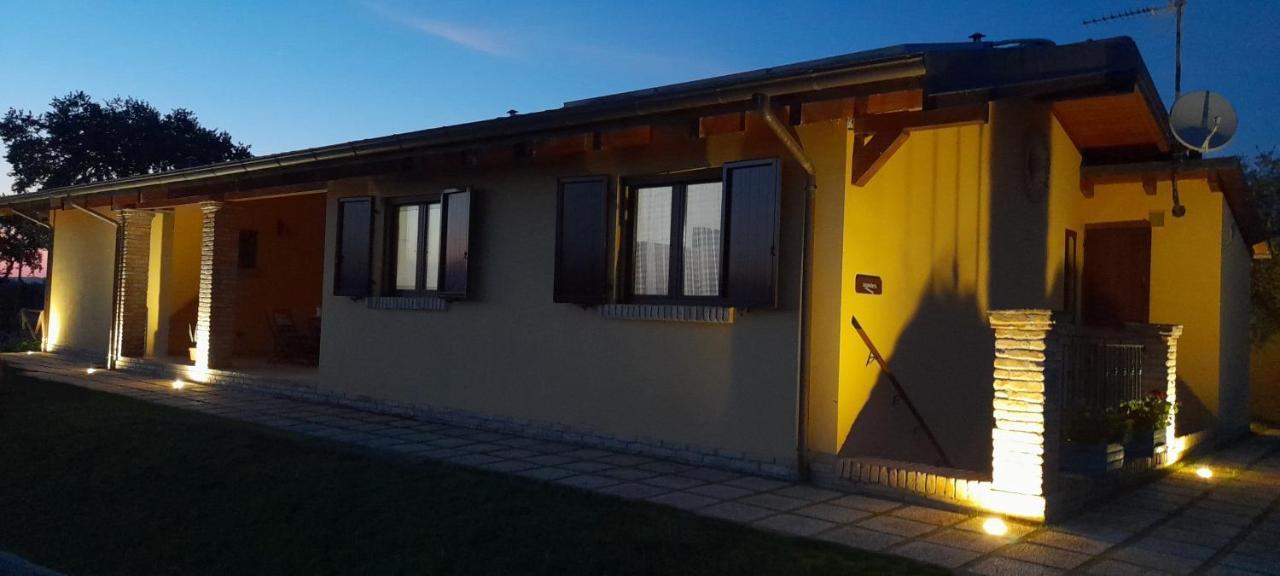 Agriturismo Tenuta Santa Maria Notaresco ภายนอก รูปภาพ